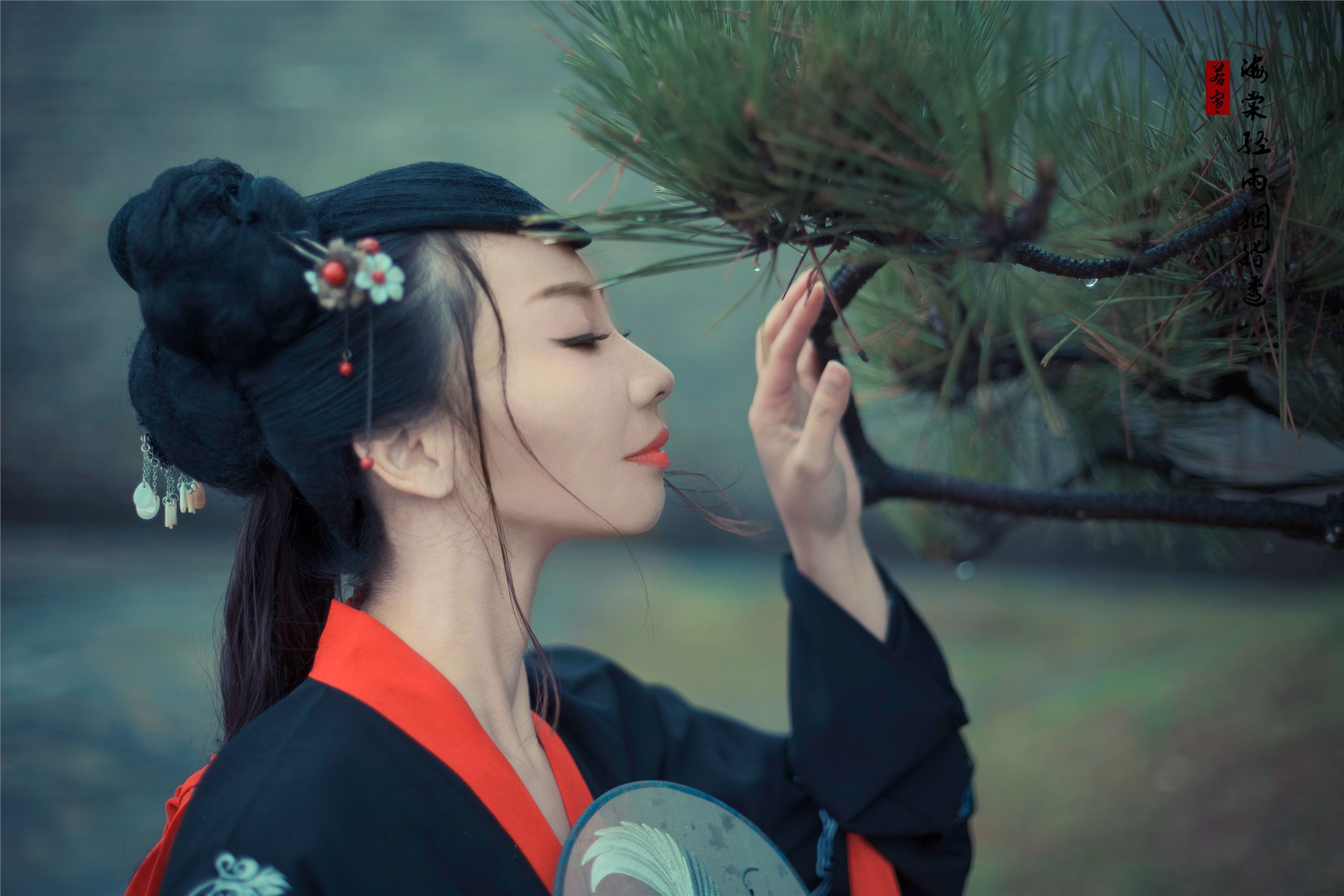 YITUYU艺图语 2021.08.21 海棠轻语烟脂透 唱小游